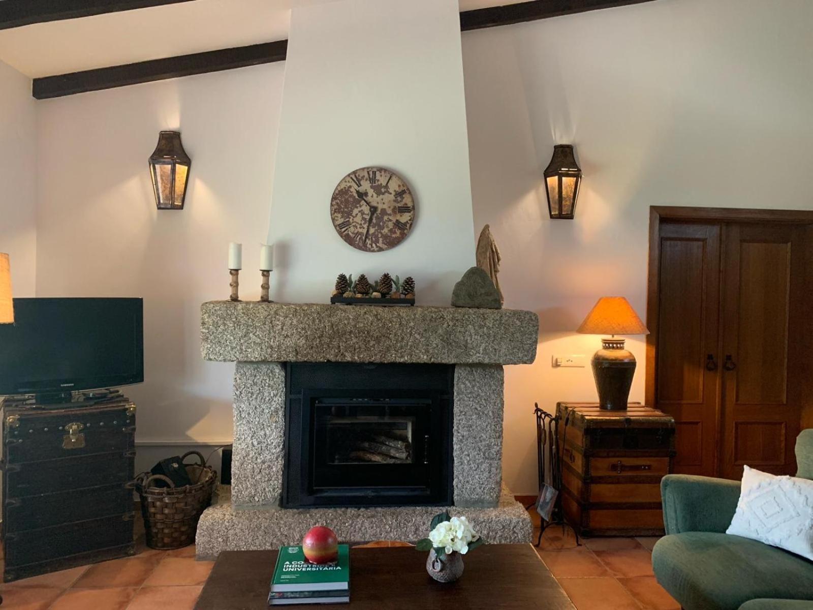 Quinta Dos Cedros L Turismo Rural โกวิลา ภายนอก รูปภาพ